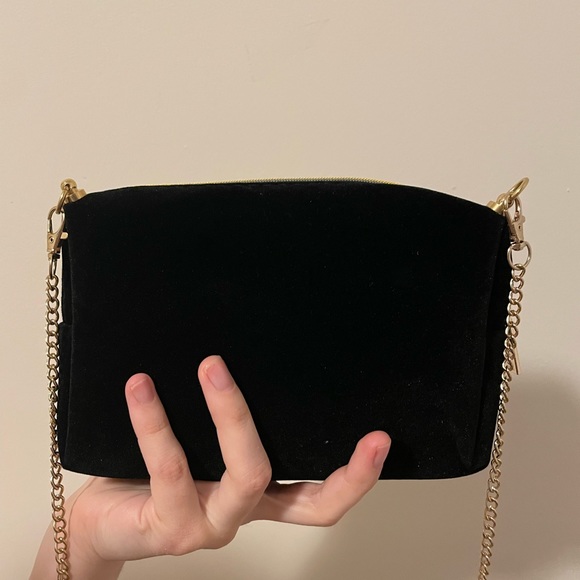 YSL velvet Cosmetic Bag / Crossbody Bag - Picture 4 of 10